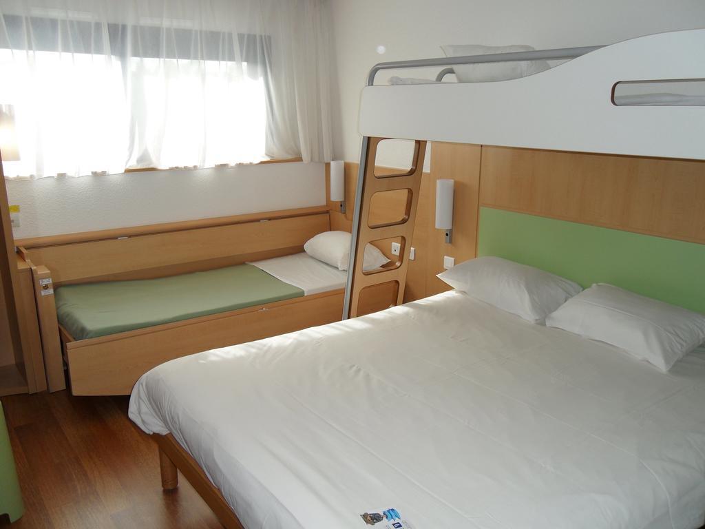 ibis budget Site du Futuroscope Chasseneuil-du-Poitou Cameră foto